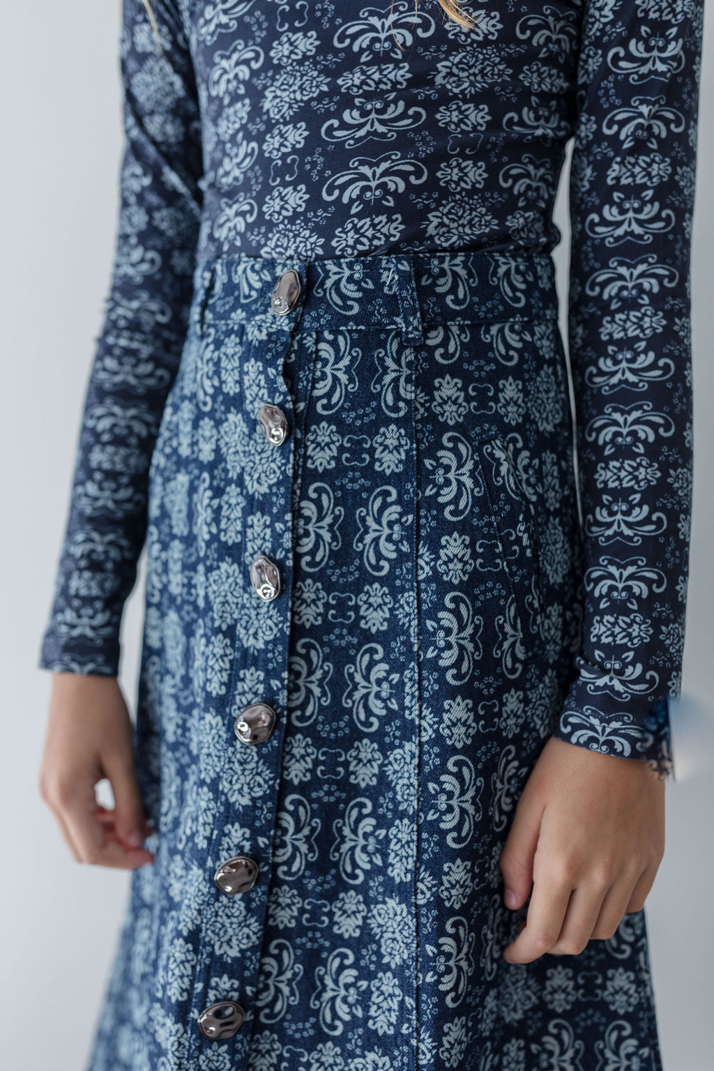 8124T-Fleur De Lis Print Jersey Turtleneck-Fleur De Lis Print