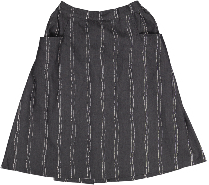 8M180-Black