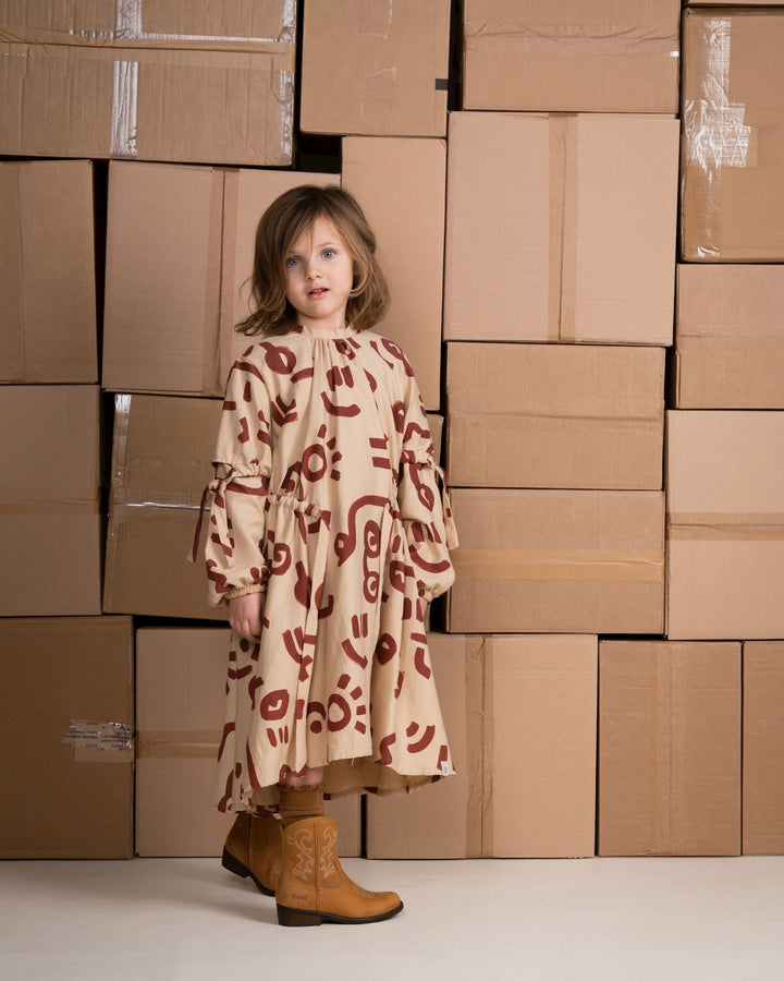 AMARI DRESS-Café Au Lait Print