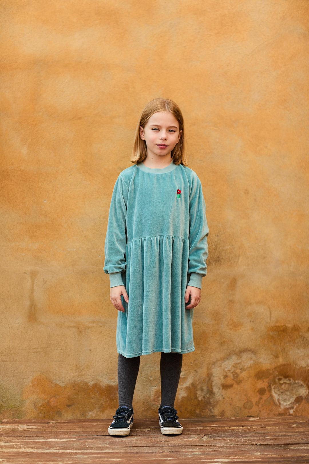 AW23-019-Blue