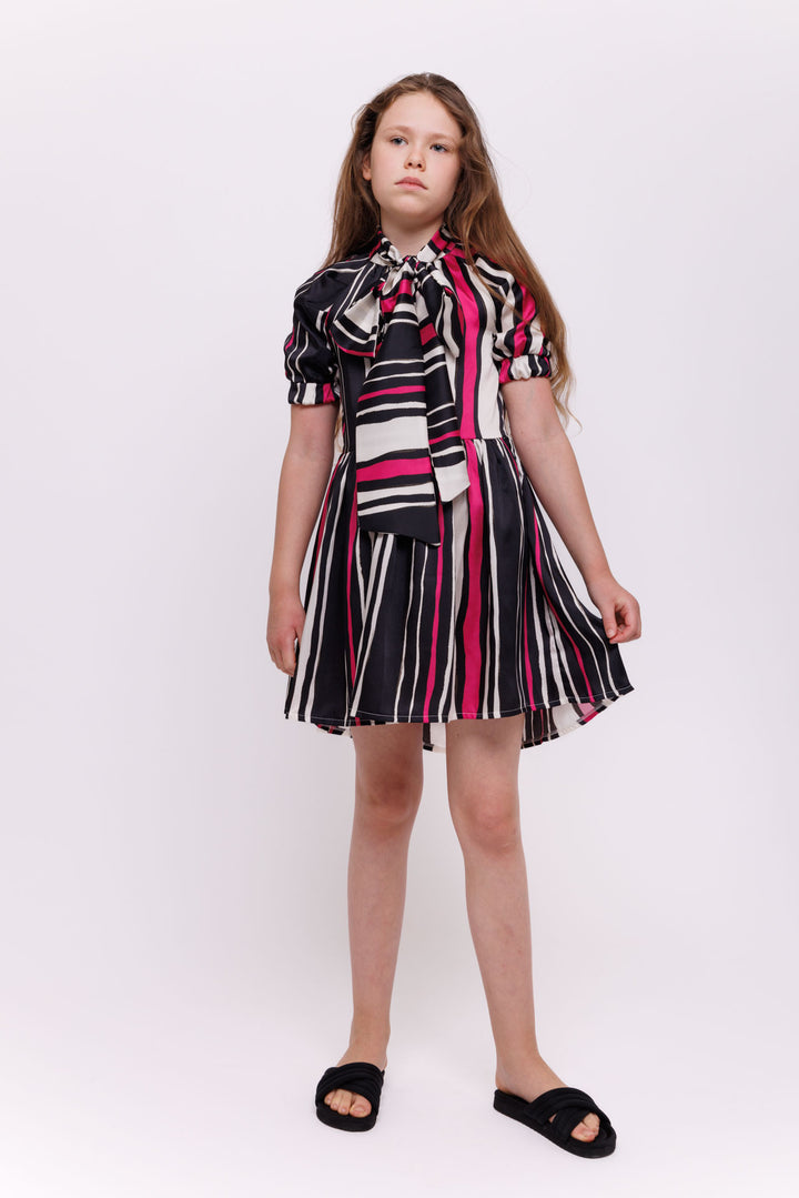 S25-Dress No. 1148-103