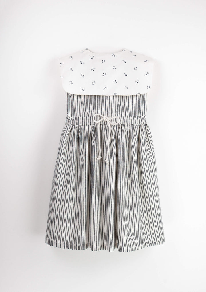 Mod.33.4 Embroidered striped dress with bib collar